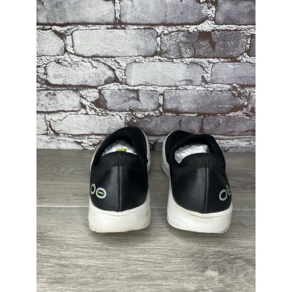 OOFOS OOmg eeZee Black White Slip On Recovery Shoes Canvas Women Sz 8.5M US/39.5 - Picture 5 of 16